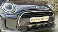 2022 (22) MINI HATCHBACK 1.5 Cooper Exclusive 5dr 5672248