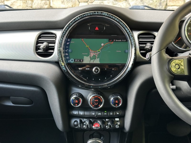 2022 (22) MINI HATCHBACK 1.5 Cooper Exclusive 5dr  5672234