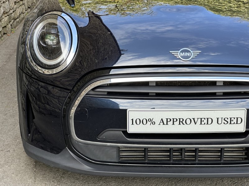 2022 (22) MINI HATCHBACK 1.5 Cooper Exclusive 5dr  5672212