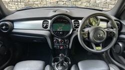 2022 (22) MINI HATCHBACK 1.5 Cooper Exclusive 5dr 5672232