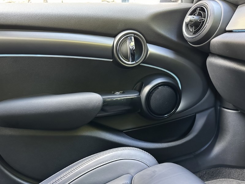 2022 (22) MINI HATCHBACK 1.5 Cooper Exclusive 5dr  5672205
