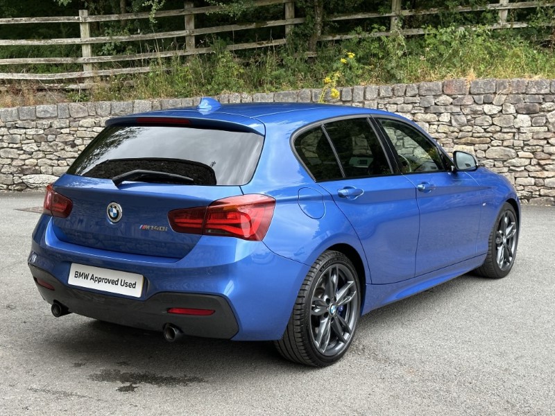2019 (68) BMW 1 SERIES M140i Shadow Edition 5dr 5657856