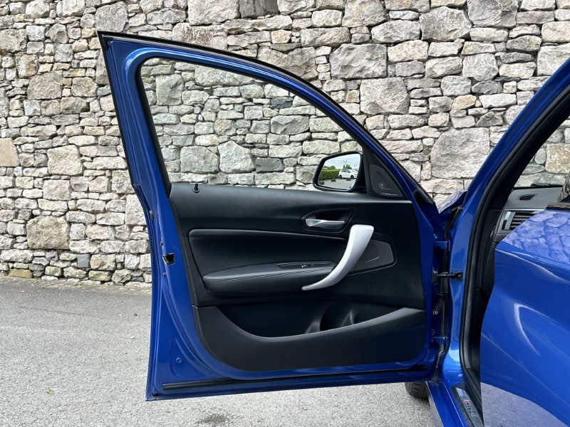 2019 (68) BMW 1 SERIES M140i Shadow Edition 5dr 5657828