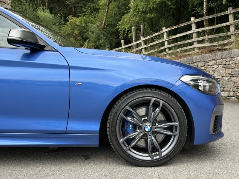 2019 (68) BMW 1 SERIES M140i Shadow Edition 5dr 5657857