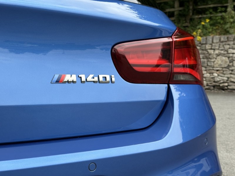 2019 (68) BMW 1 SERIES M140i Shadow Edition 5dr 5657796
