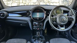 2021 (21) MINI HATCHBACK 1.5 Cooper Sport 5dr 5679869