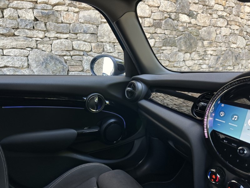 2021 (21) MINI HATCHBACK 1.5 Cooper Sport 5dr  5679835