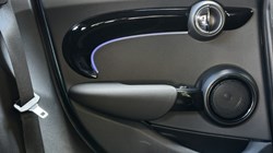 2021 (21) MINI HATCHBACK 1.5 Cooper Sport 5dr 5679829
