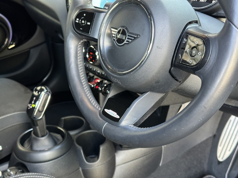 2021 (21) MINI HATCHBACK 1.5 Cooper Sport 5dr  5679832