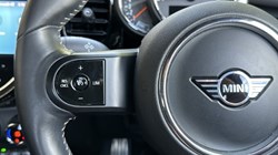 2021 (21) MINI HATCHBACK 1.5 Cooper Sport 5dr 5679843