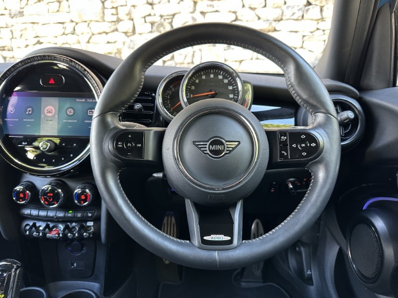 2021 (21) MINI HATCHBACK 1.5 Cooper Sport 5dr  5679867