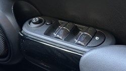 2021 (21) MINI HATCHBACK 1.5 Cooper Sport 5dr 5679841