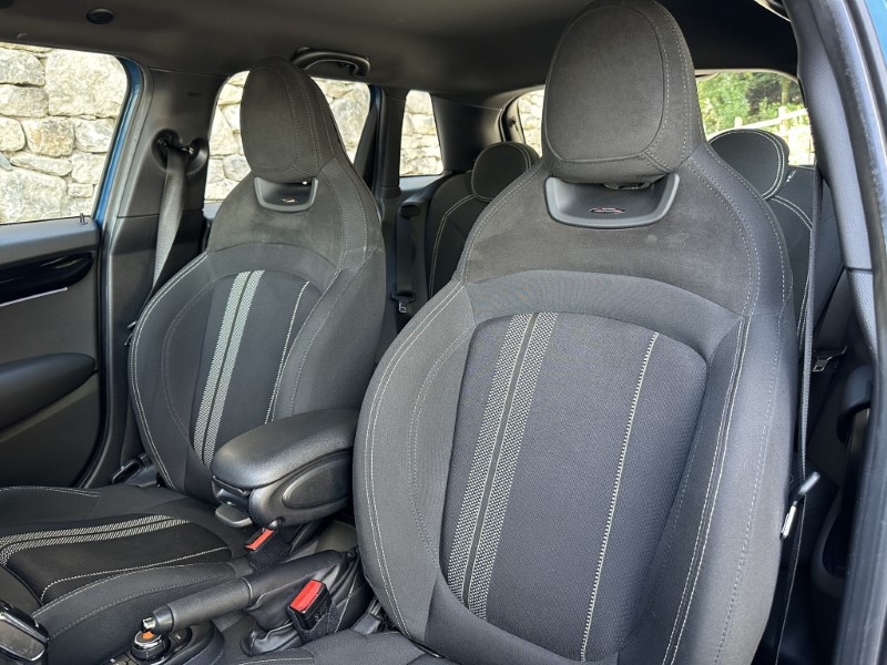 2021 (21) MINI HATCHBACK 1.5 Cooper Sport 5dr  5679854