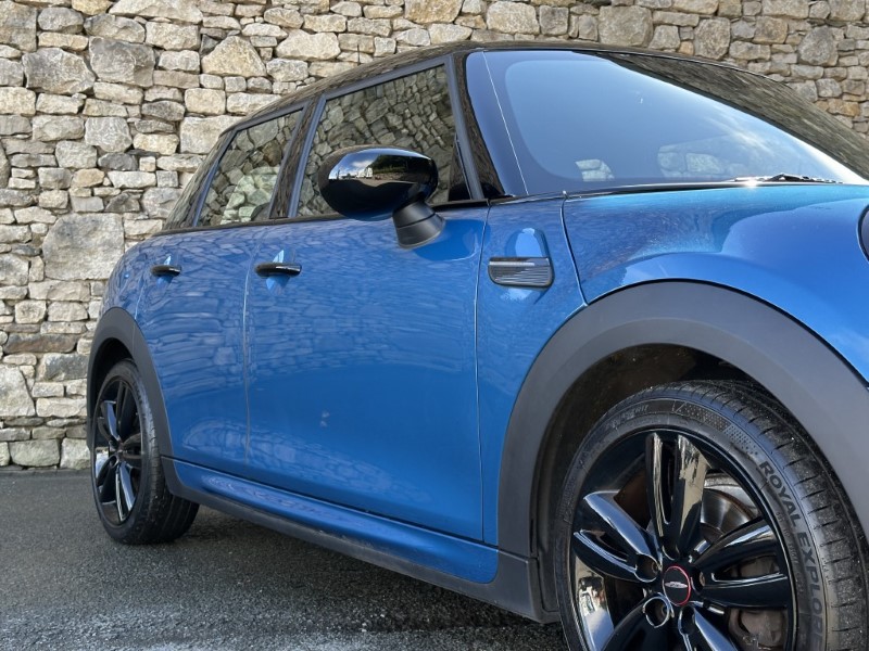 2021 (21) MINI HATCHBACK 1.5 Cooper Sport 5dr  5679885