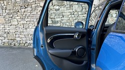 2021 (21) MINI HATCHBACK 1.5 Cooper Sport 5dr 5679864