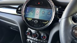 2021 (21) MINI HATCHBACK 1.5 Cooper Sport 5dr 5679860