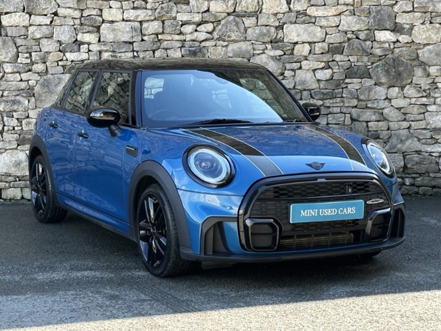 2021 (21) MINI HATCHBACK 1.5 Cooper Sport 5dr