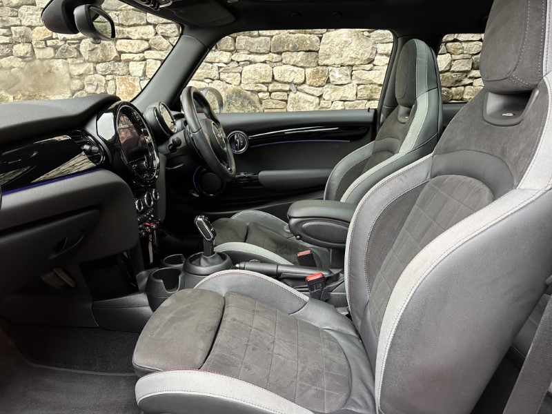 2023 (23) MINI HATCHBACK 2.0 Cooper S Sport Premium Plus 3dr  5677057