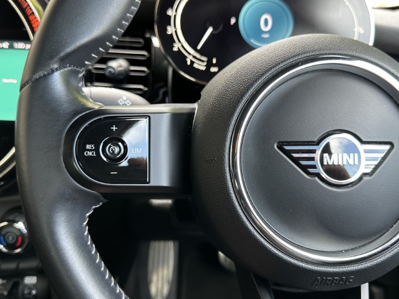 2021 (71) MINI HATCHBACK 1.5 Cooper Sport 3dr Auto 5673069