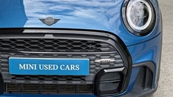 2021 (71) MINI HATCHBACK 1.5 Cooper Sport 3dr Auto 5673072