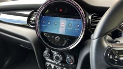 2021 (71) MINI HATCHBACK 1.5 Cooper Sport 3dr Auto 5673088