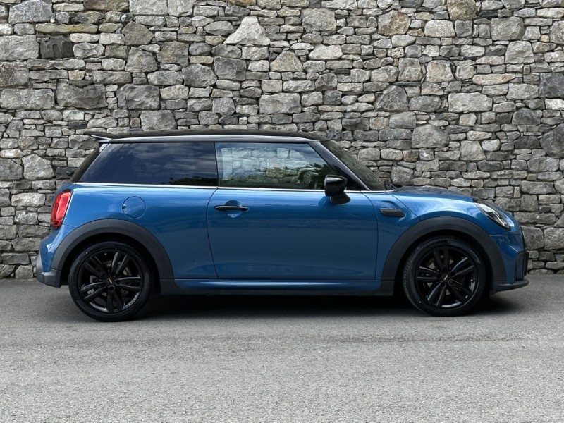 2021 (71) MINI HATCHBACK 1.5 Cooper Sport 3dr Auto 5673049