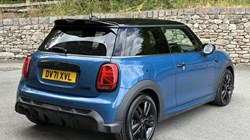 2021 (71) MINI HATCHBACK 1.5 Cooper Sport 3dr Auto 5673115