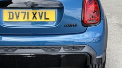 2021 (71) MINI HATCHBACK 1.5 Cooper Sport 3dr Auto 5673052