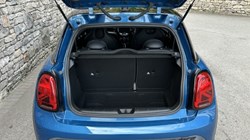 2021 (71) MINI HATCHBACK 1.5 Cooper Sport 3dr Auto 5673054