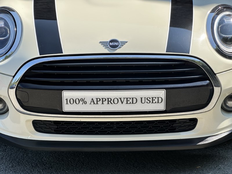 2020 (20) MINI HATCHBACK 1.5 Cooper Classic II 5dr 5653339