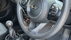 2020 (20) MINI HATCHBACK 1.5 Cooper Classic II 5dr 5653290