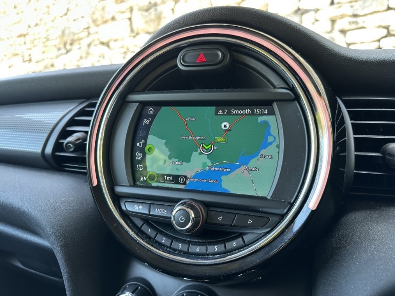 2020 (20) MINI HATCHBACK 1.5 Cooper Classic II 5dr 5653316