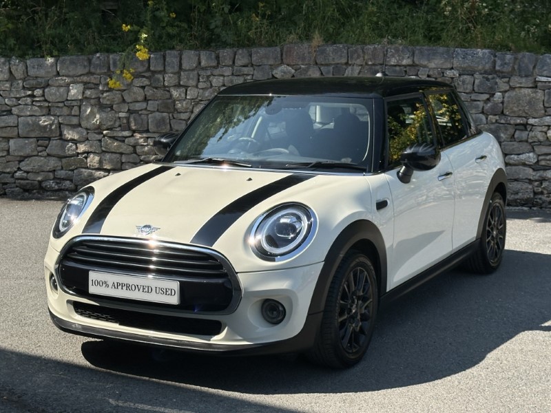 2020 (20) MINI HATCHBACK 1.5 Cooper Classic II 5dr 5653330