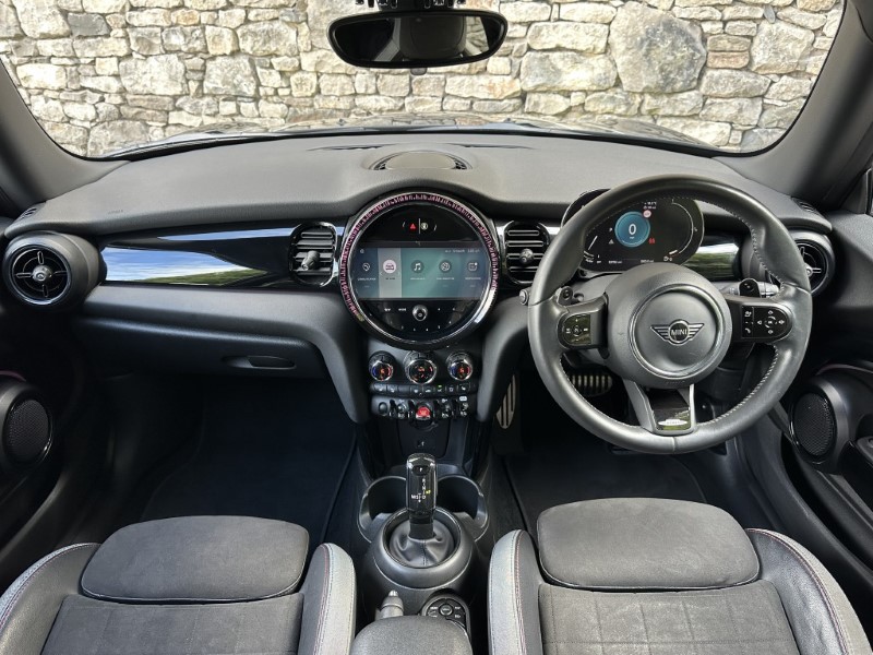 2023 (72) MINI HATCHBACK 2.0 Cooper S Sport 3dr Auto 5670162
