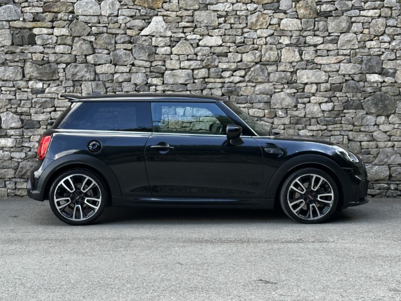 2023 (72) MINI HATCHBACK 2.0 Cooper S Sport 3dr Auto 5670117