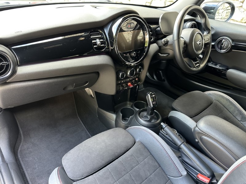 2023 (72) MINI HATCHBACK 2.0 Cooper S Sport 3dr Auto 5670145