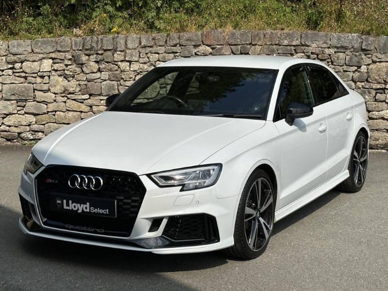 2018 (18) AUDI RS3 2.5 TFSI RS 3 Quattro 4dr S Tronic 5710750