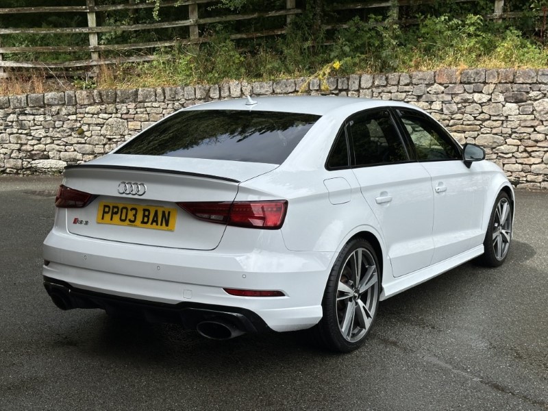 2018 (18) AUDI RS3 2.5 TFSI RS 3 Quattro 4dr S Tronic 5678368
