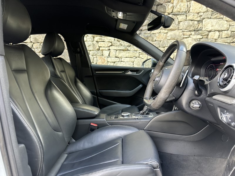 2018 (18) AUDI RS3 2.5 TFSI RS 3 Quattro 4dr S Tronic 5678380