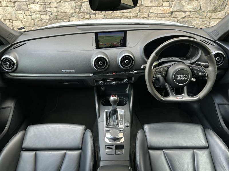 2018 (18) AUDI RS3 2.5 TFSI RS 3 Quattro 4dr S Tronic 5678352