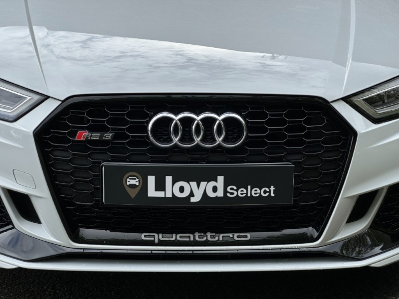 2018 (18) AUDI RS3 2.5 TFSI RS 3 Quattro 4dr S Tronic 5678362