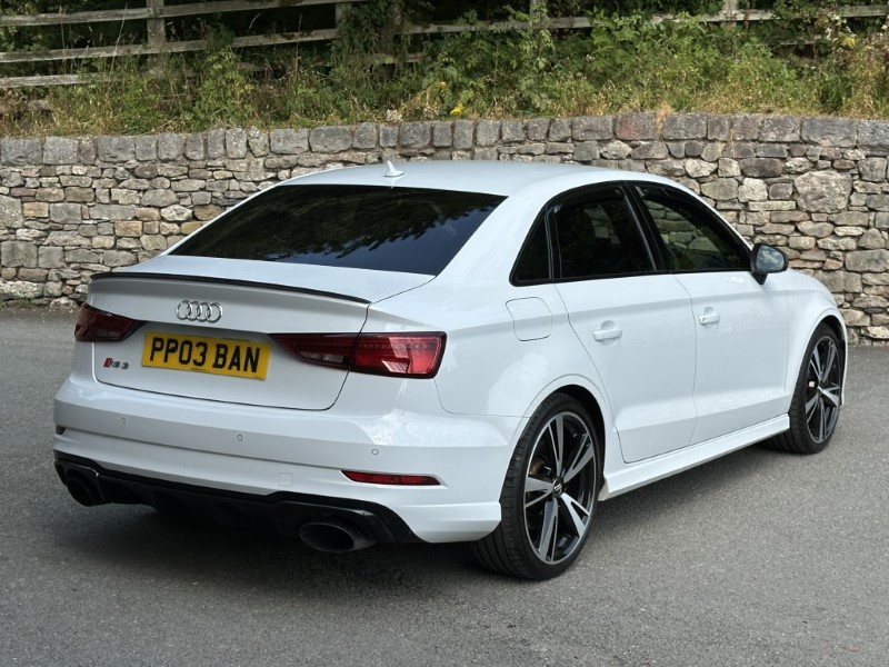 2018 (18) AUDI RS3 2.5 TFSI RS 3 Quattro 4dr S Tronic 5710757