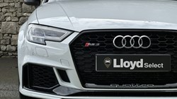 2018 (18) AUDI RS3 2.5 TFSI RS 3 Quattro 4dr S Tronic 5678361