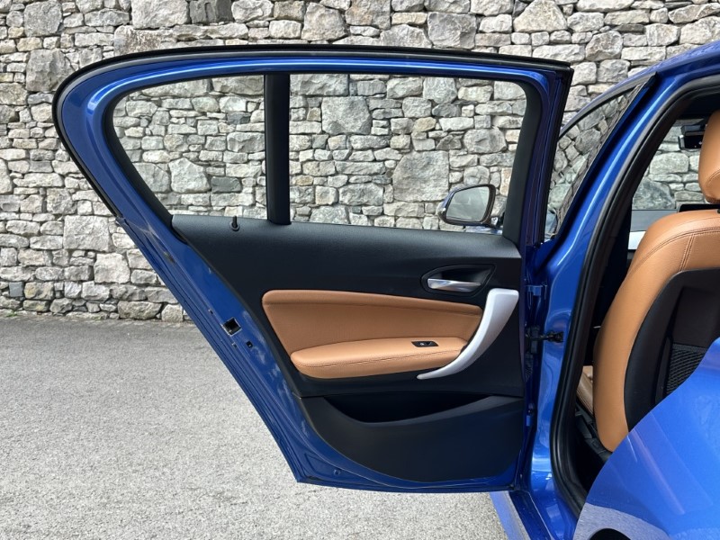 2019 (19) BMW 1 SERIES 118d M Sport 5692407