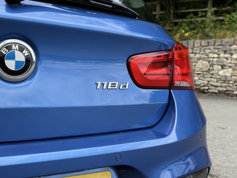 2019 (19) BMW 1 SERIES 118d M Sport 5692398