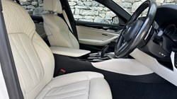2017 (67) BMW 5 SERIES 520d xDrive M Sport Saloon 5691202