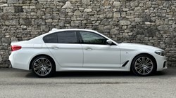 2017 (67) BMW 5 SERIES 520d xDrive M Sport Saloon 5691222