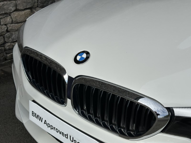 2017 (67) BMW 5 SERIES 520d xDrive M Sport Saloon 5691232