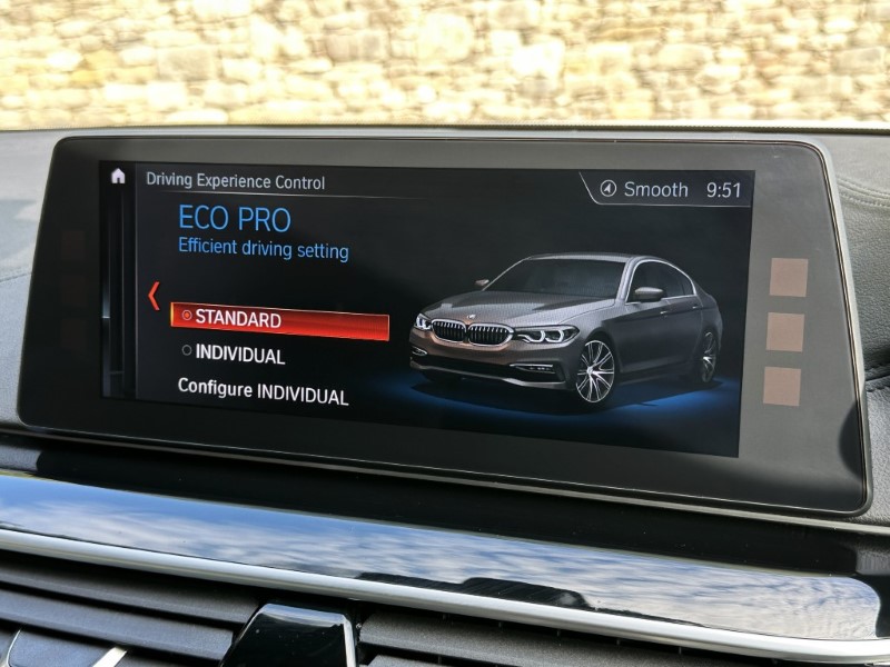 2017 (67) BMW 5 SERIES 520d xDrive M Sport Saloon 5691260