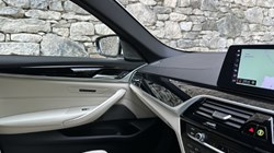 2017 (67) BMW 5 SERIES 520d xDrive M Sport Saloon 5691212